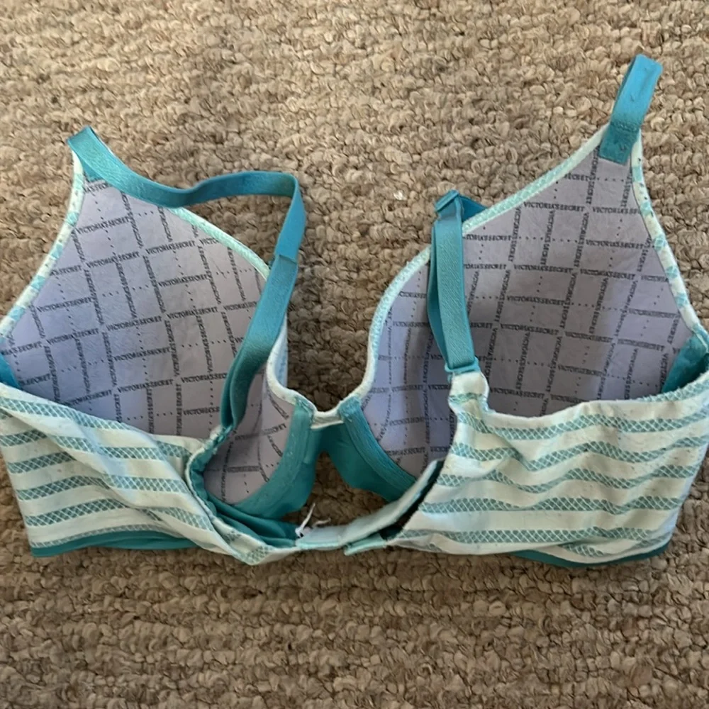 Bra - Picture 2 of 2